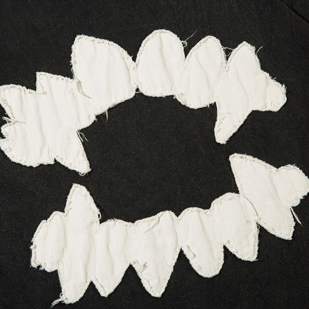 Vampire Teeth T-Shirt - Goth Distressed Washed Tee