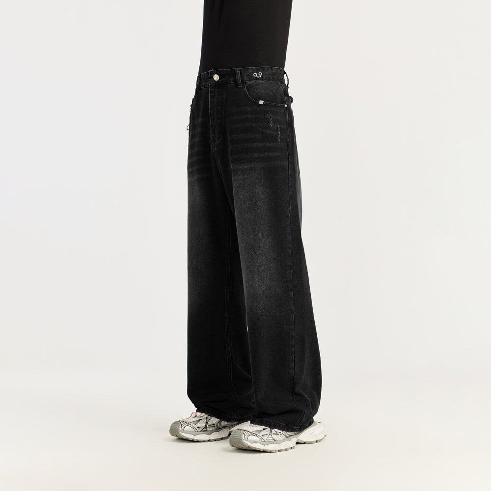 Black Retro Baggy Jeans - Stylish Metal Patched Denim Trousers