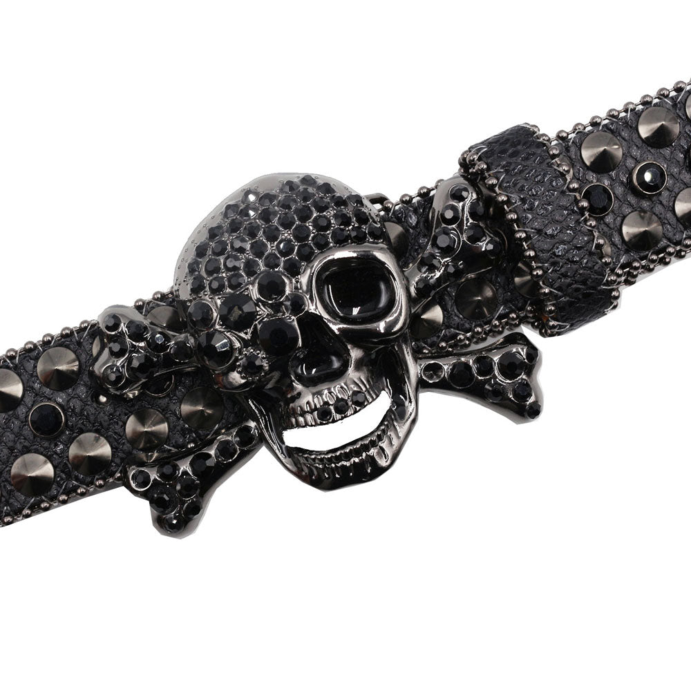 Skull belt with edgy skull buckle with black diamonds