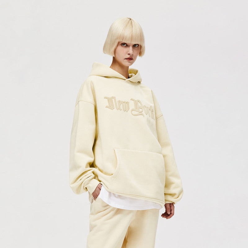 Gothic New York Hoodie - Unisex Relaxed Fit Fleece Pullover