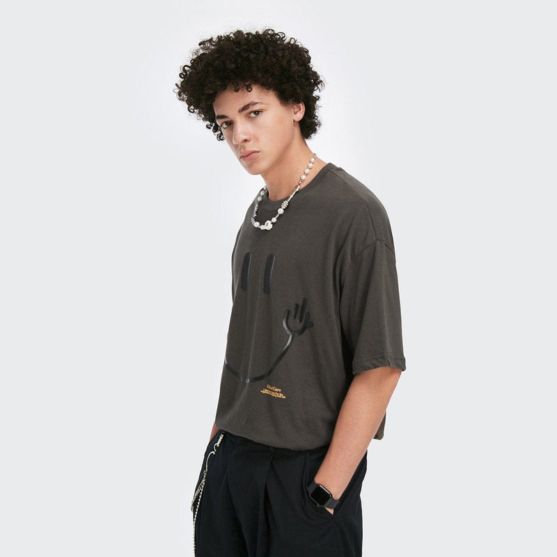 Middle Finger T-Shirt - Hip Hop Oversized Tee