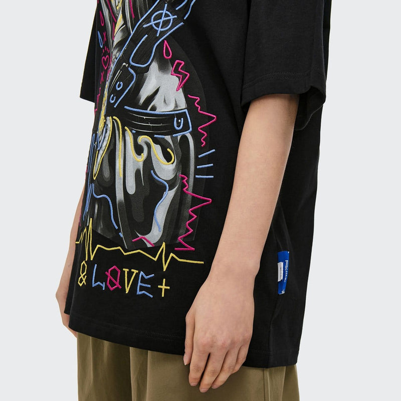 Peace and Love T-Shirt - Virgin Mary Pray with AK-47 Gun Tee